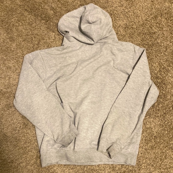 Grey Hard Rock Cafe woman’s hoodie - Picture 2 of 2